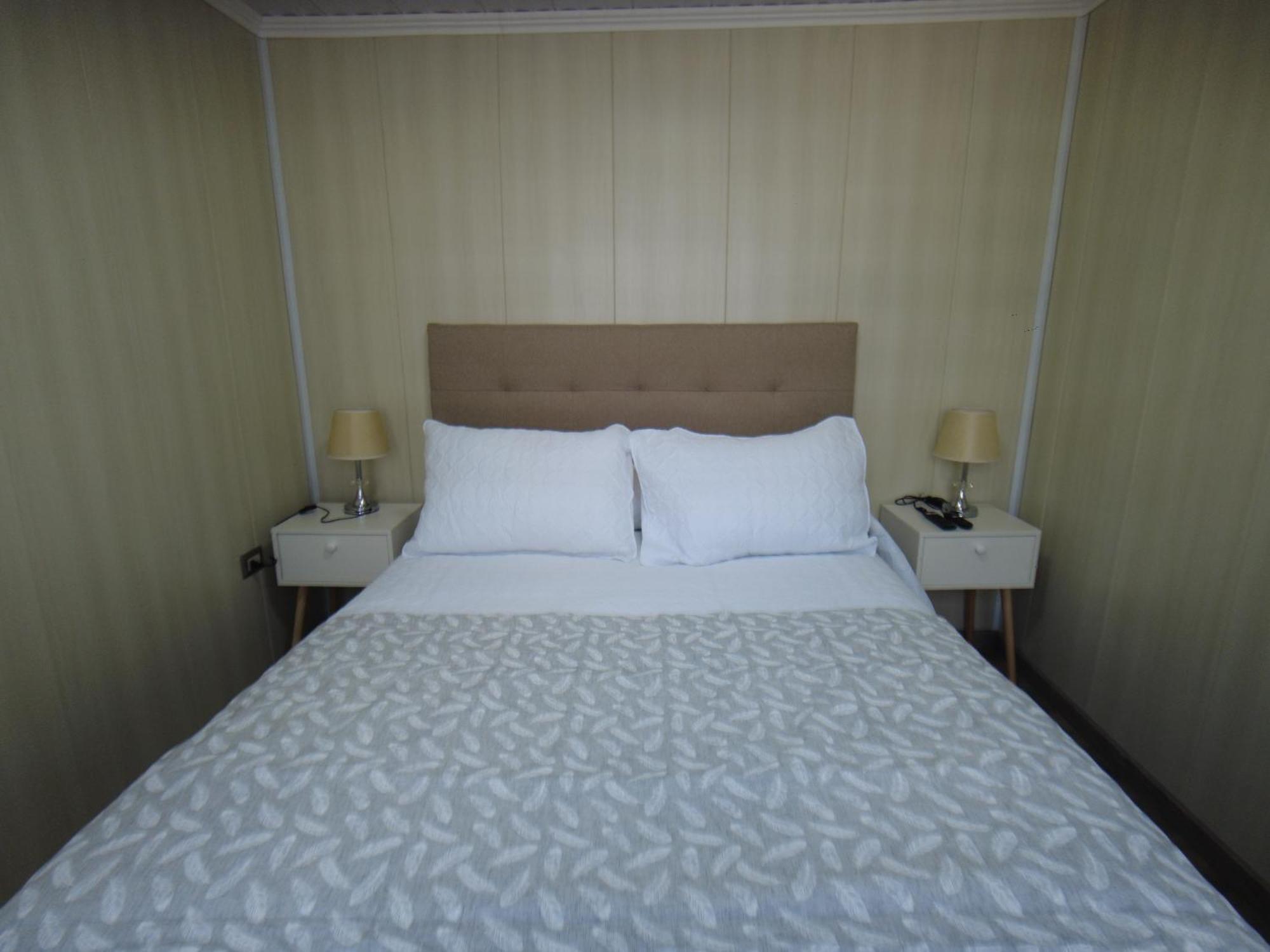 Hotel Cecil บาเญนาร์ ภายนอก รูปภาพ